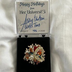 Star Wars Her Universe Ahsoka Tano & Captain Rex Holiday Pin 2020- SIGNED